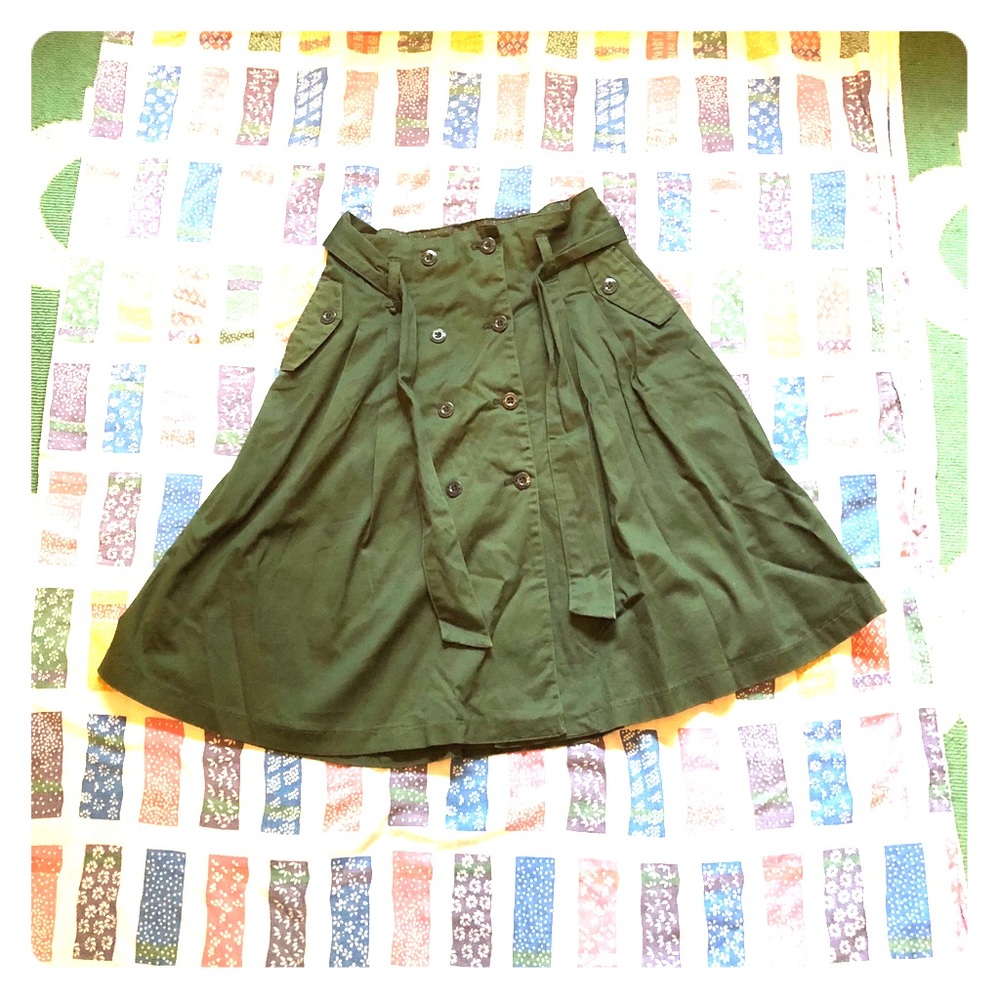 Military skirt